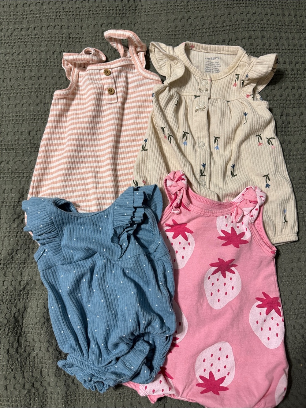 4 girl newborn outfits